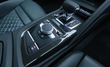 Audi R8 V10 PERFORMANCE CARBON BLACK 17