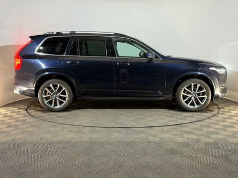 Volvo XC90 D5 POWERPULSE MOMENTUM AWD 4