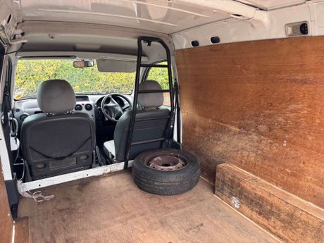 Citroen Berlingo 1.6 Berlingo 600 HDi Enterprise 75 28