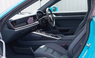 Porsche 911 (992) Carrera S 16