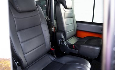 Land Rover Defender 90 Adventure Edition 13