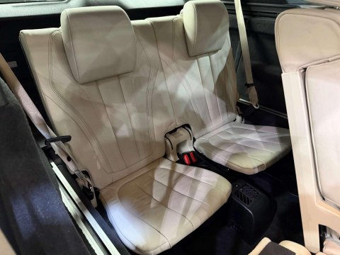 BMW X5 3.0 M50d SUV 5dr Diesel Auto xDrive Euro 6 (s/s) (381 ps) 46