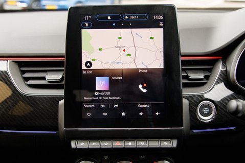 Renault Arkana RS LINE E-TECH 22