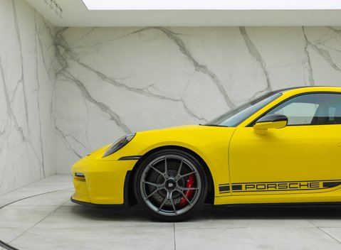 Porsche 911 GT3 TOURING (992) 39