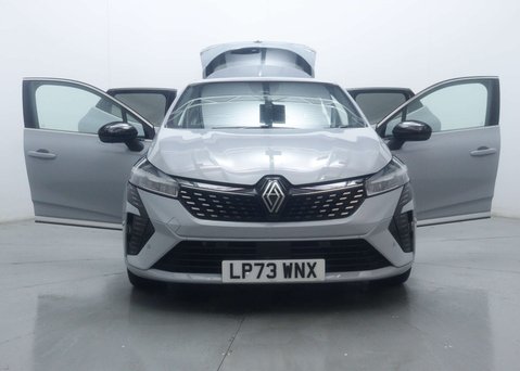 Renault Clio 1.6 Clio Techno E-Tech HEV Auto 5dr 53