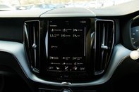 Volvo XC60 D4 MOMENTUM 27