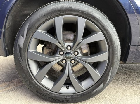 Land Rover Discovery Sport 1.5 P300e 12.2kWh R-Dynamic SE SUV 5dr Petrol Plug-in Hybrid Auto 4WD Euro 15