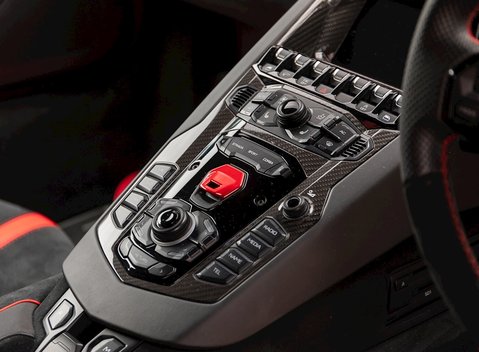 Lamborghini Aventador SV LP 750-4 Coupe 19