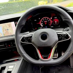 Volkswagen Golf GTI TSI DSG 2
