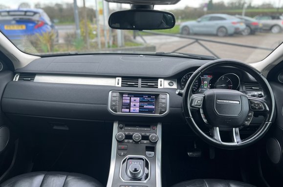Land Rover Range Rover Evoque 2.2 SD4 PURE TECH AUTO 33