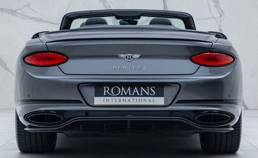 Bentley Continental GTC SPEED Convertible 11