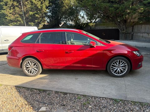 SEAT Leon TDI SE DYNAMIC TECHNOLOGY DSG 4