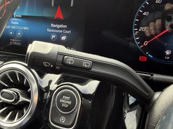 Mercedes-Benz GLA 2.0 GLA220d AMG Line (Premium Plus) SUV 5dr Diesel 8G-DCT 4MATIC Euro 6 (s/ 37