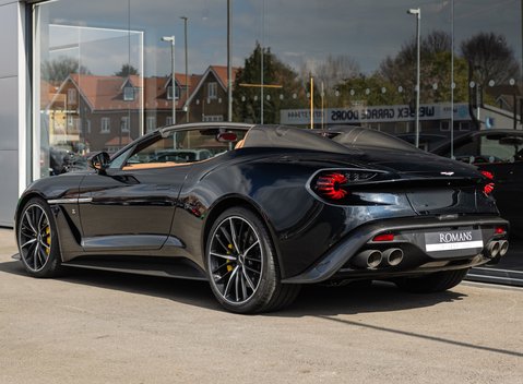 Aston Martin Vanquish ZAGATO SPEEDSTER 5