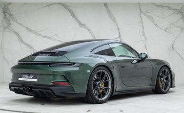 Porsche 911 (992) GT3 Touring 7