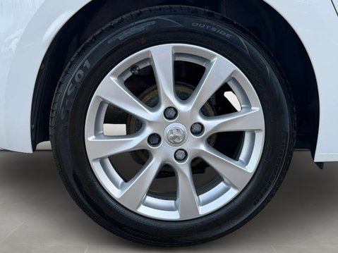 Vauxhall Corsa 1.2 Design 5dr 11