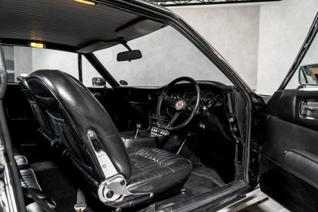 Aston Martin DBS V8 SERIES 1. EXTENSIVE HISTORY PORTFOLIO. 3-SPEED AUTO. CONOLLY INTERIOR. 12