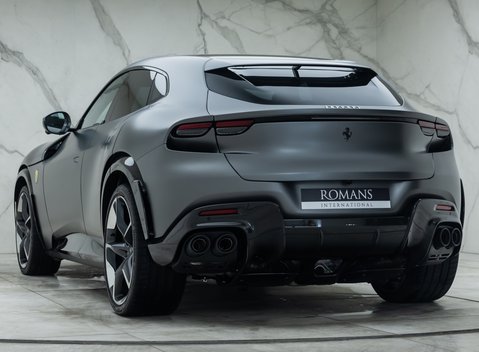 Ferrari Purosangue 11