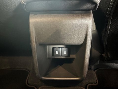 Suzuki e Vitara 61kWh Motion Auto 5dr 24