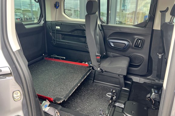 Peugeot Rifter HORIZON RE WAV 27