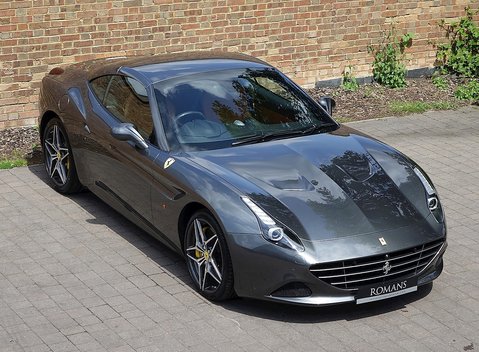 Ferrari California T 4