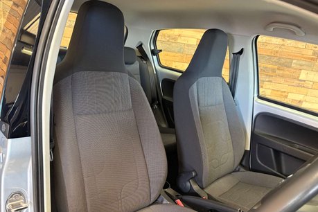 Volkswagen Up 1.0 High up! Hatchback 5dr Petrol ASG Euro 6 (75 ps) 32