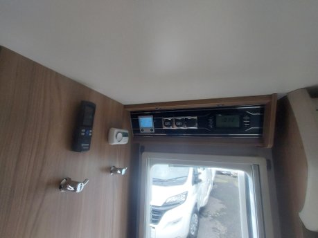 Swift Bessacarr 599 2018 (68) AUTOMATIC (ON HOLD) 5