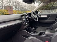Volvo XC40 2.0 XC40 Momentum D3 5dr 33