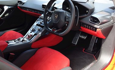 Lamborghini Huracan LP 610-4 16