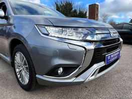 Mitsubishi Outlander 2.4 Outlander Design PHEV CVT 4WD 5dr 81