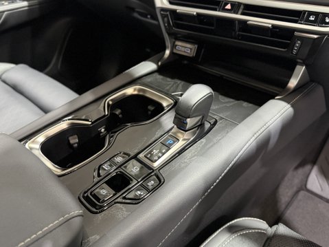 Lexus RX 450H PLUS TAKUMI 30