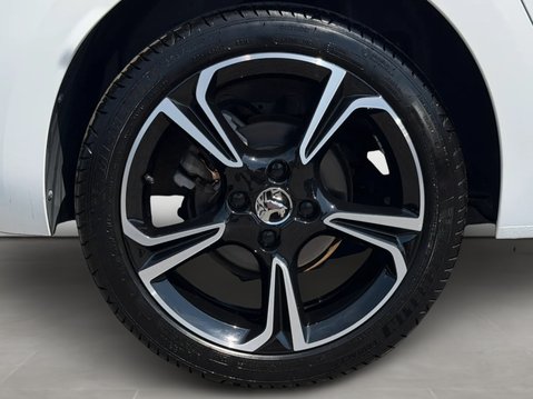 Vauxhall Corsa 1.2 Turbo Hybrid Ultimate 5dr e-DCT6 11