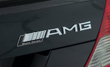 Mercedes-Benz CLK 63 AMG BLACK SERIES 36