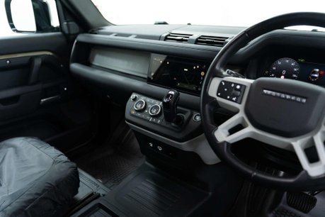 Land Rover Defender 3.0 Defender Hard Top D MHEV Auto 4WD 3dr 30