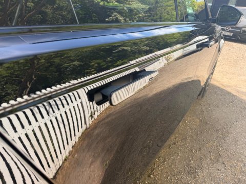Land Rover Range Rover Velar R-DYNAMIC SE 63