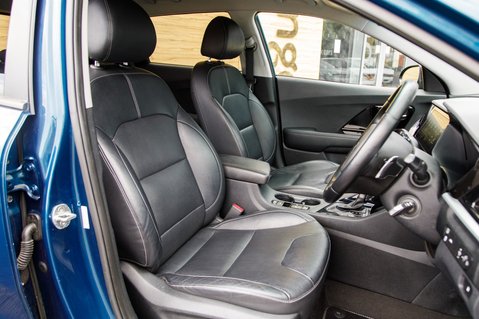 Kia Niro 3 28