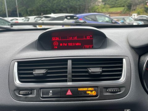 Vauxhall Mokka 1.7 CDTi SE 4WD Euro 5 (s/s) 5dr 23