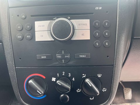 Vauxhall Combo 1.2 Combo 1700 CDTi 22