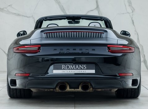 Porsche 911 Carrera GTS CABRIOLET (991.2) 8