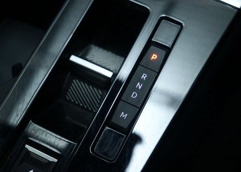 Vauxhall Astra 1.2 Turbo Ultimate Hatchback 5dr Petrol Auto Euro 6 (s/s) (130 ps) 34