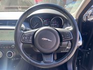 Jaguar E-Pace S 12