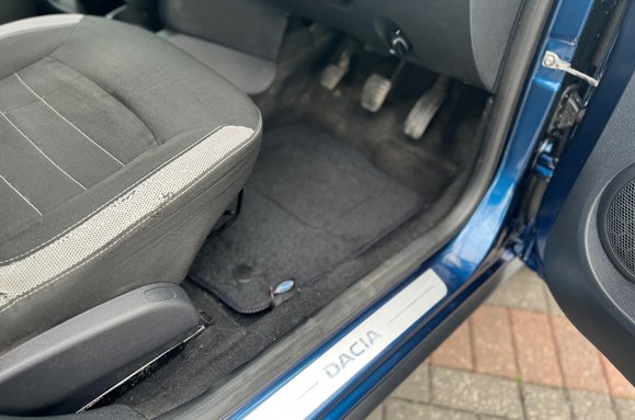 Dacia Logan STEPWAY COMFORT 1.0 TCE ESTATE 22