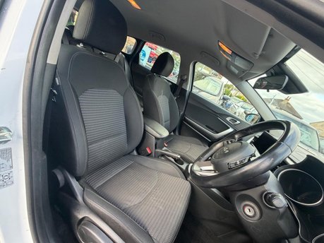 Kia Ceed CRDI 2 NAV ISG MHEV 13