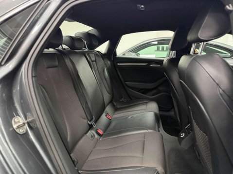 Audi A3 2.0 TDI S line Saloon 4dr Diesel S Tronic quattro Euro 6 (s/s) (184 ps) 39