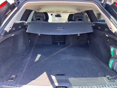 Volvo V90 2.0 B4 MHEV Core Estate 5dr Petrol Hybrid Auto Euro 6 (s/s) (197 ps) 10
