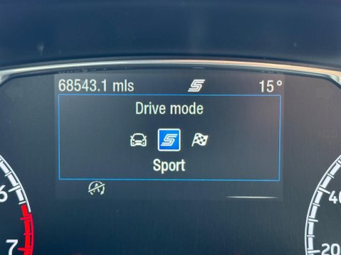 Ford Fiesta 1.5T EcoBoost ST-3 Euro 6 (s/s) 5dr 27