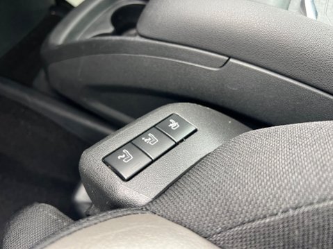 Citroen Grand C4 Picasso 1.6 e-HDi Exclusive+ ETG6 Euro 5 (s/s) 5dr 32