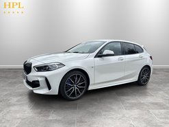 BMW 1 Series 1.5 118i M Sport (LCP) Hatchback 5dr Petrol DCT Euro 6 (s/s) (136 ps) 2 Own