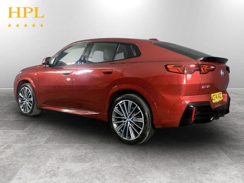BMW iX2 20 66.5kWh M Sport SUV 5dr Electric Auto eDrive (11kW Charger) (204 ps) 1 O 5