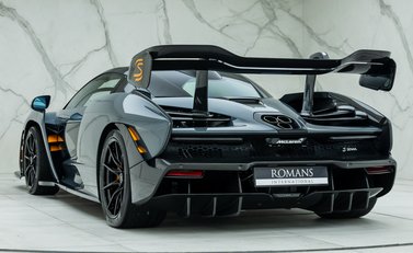 McLaren Senna 10